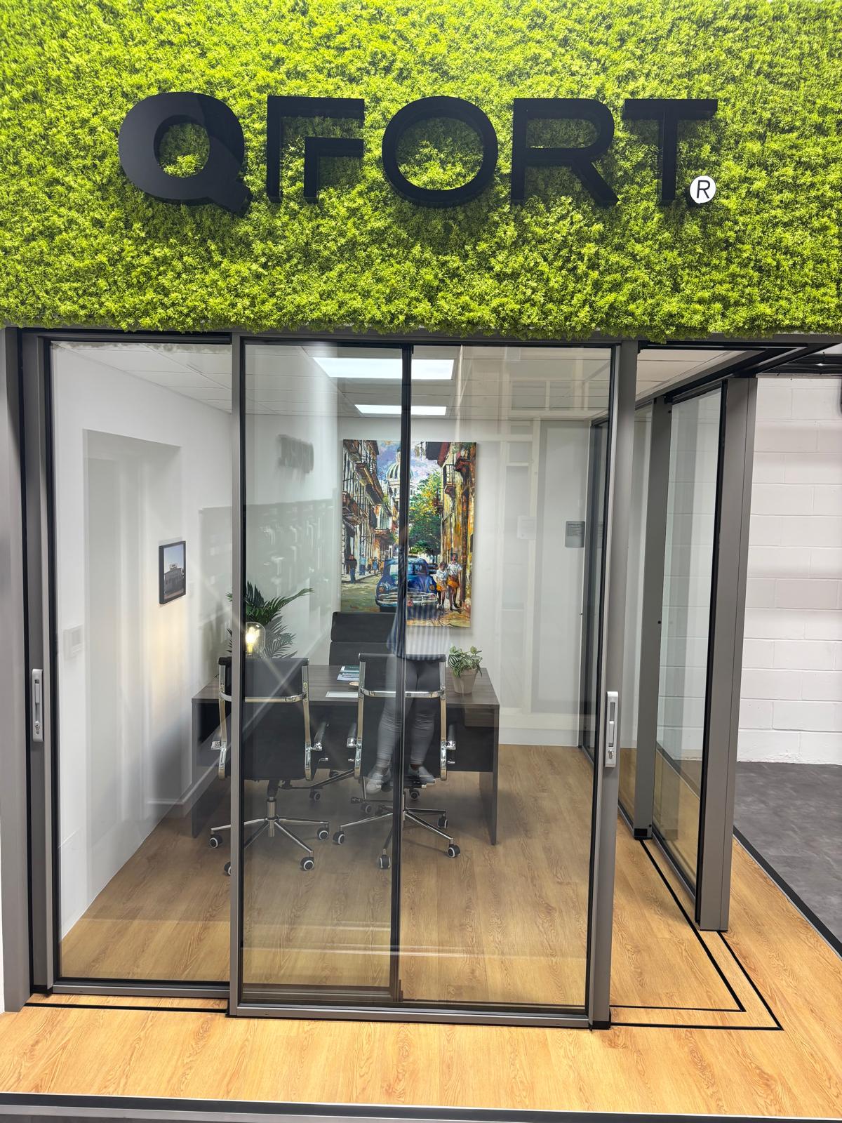 Artificial green moss wall panel with QFOREST logo