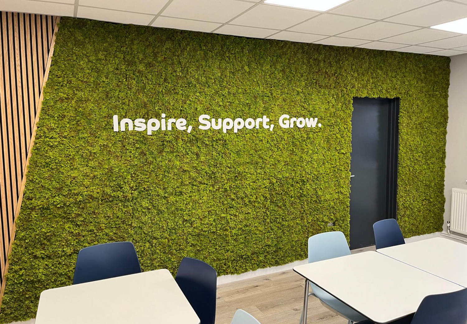 Artificial mixed green mid dark green FR moss panel - 100 x 100cm