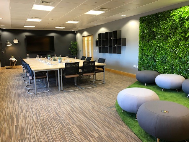 Artificial green wall mixed plant panel with white flowers 100x100 cm - www.greenplantwalls.co.uk