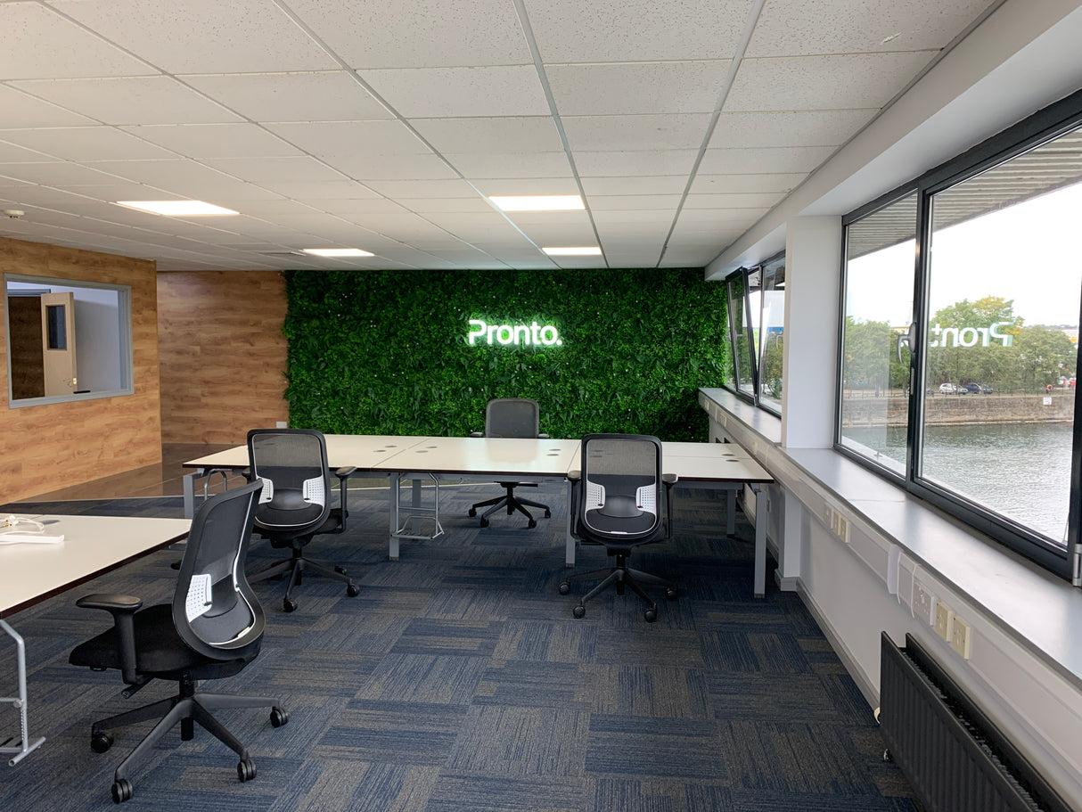 Artificial green wall panel with mixed 3d light-dark green foliage with scheffleras & pink flowers 100x100 cm