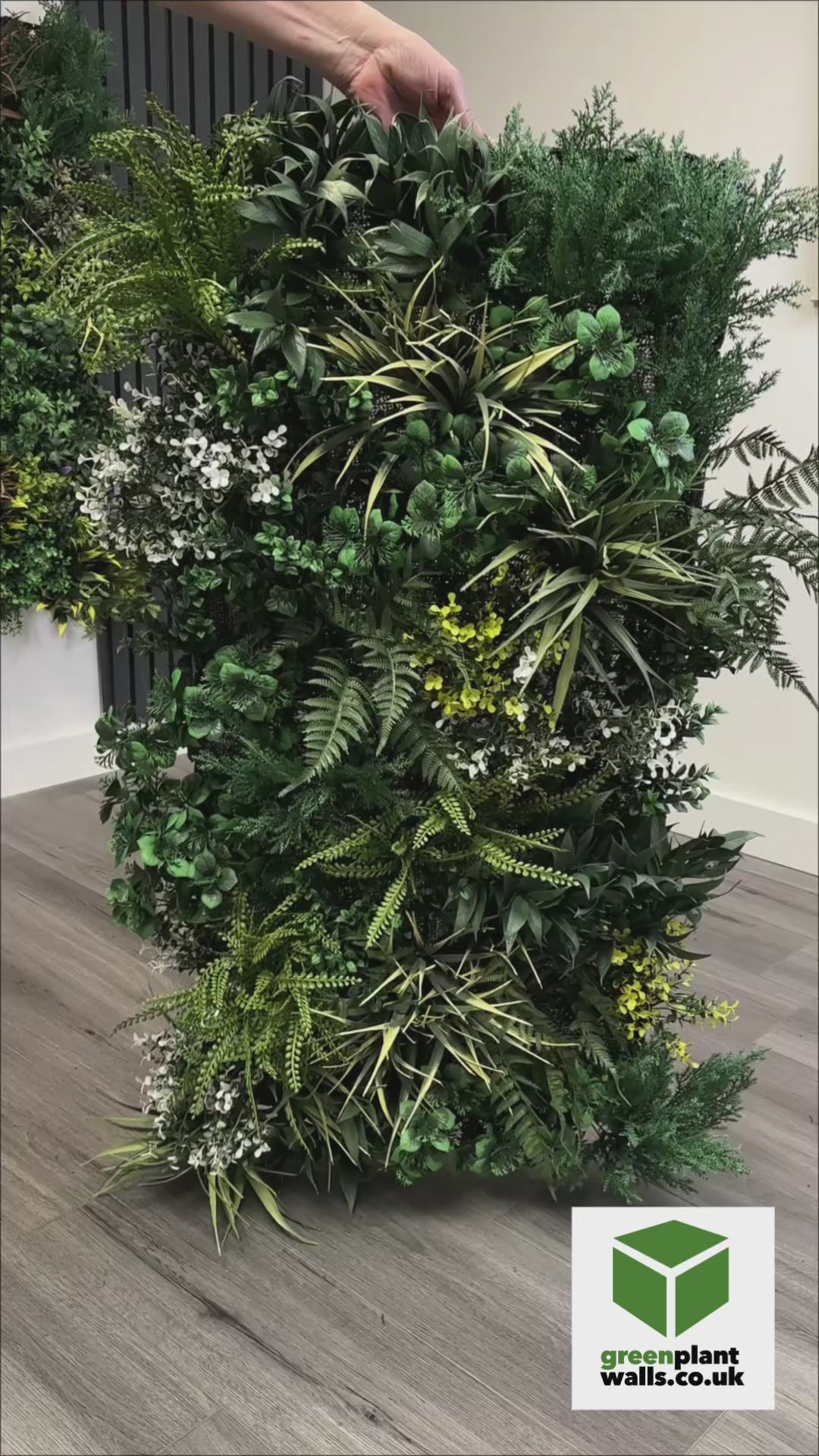 Ultra Realistic FR artificial green wall with green  yellow and white foliage 100x50cm panel PW23FR