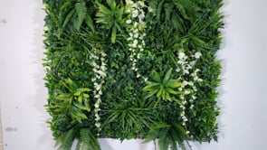 Artificial green wall panel with variegated foliage and white trailing sweet peas 100x100 cm